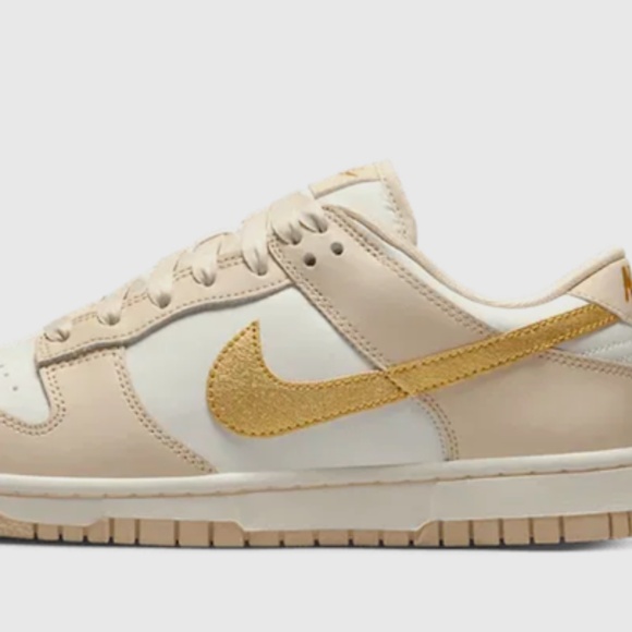Nike Dunk Low "Metallic Gold" - Size 8.5 - Picture 1 of 5